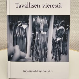 Tavallisen vierestä - Kirjoittajayhdistys Ernesti